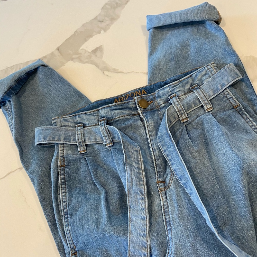 Arizona Denim high waisted crop jeans.